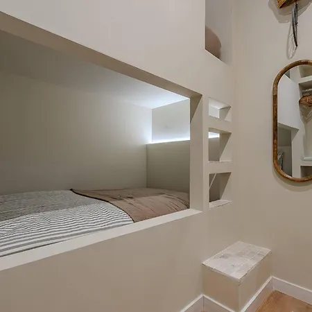 Apartament Bright In Barcelona