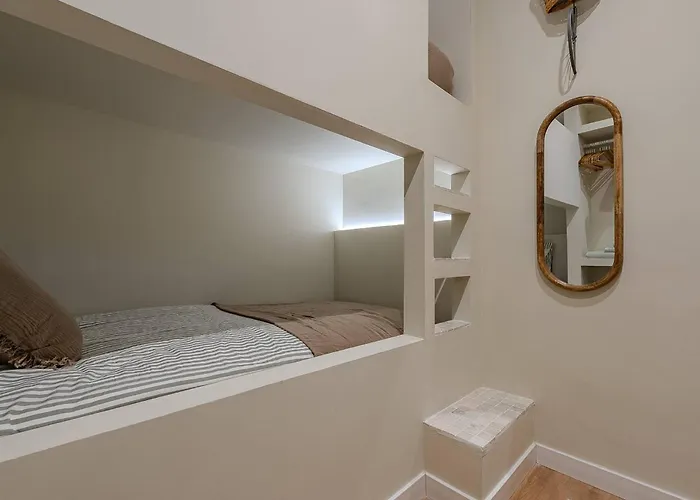 Apartment Bright In Barcelona